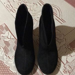 A2 Aerosole Heelrest Suede Ankle Boots